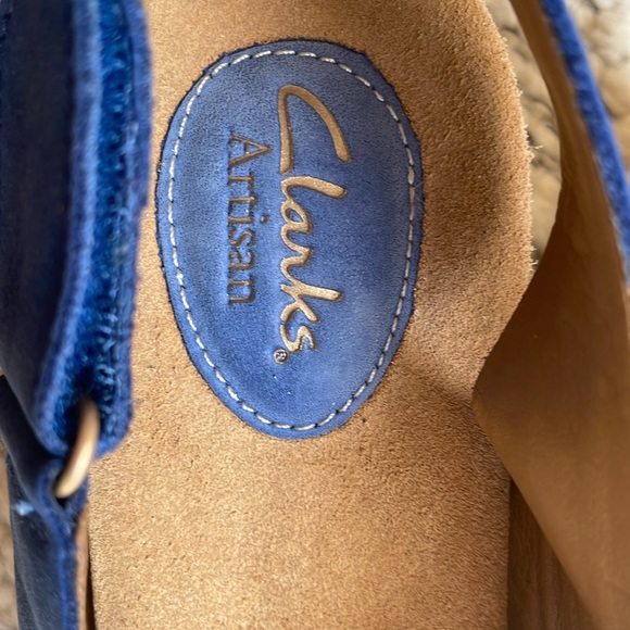 Clarks Caslynn Lizzie Wedge Sandals Blue Suede Slingback Women’s Sz 9 - Picture 6 of 8